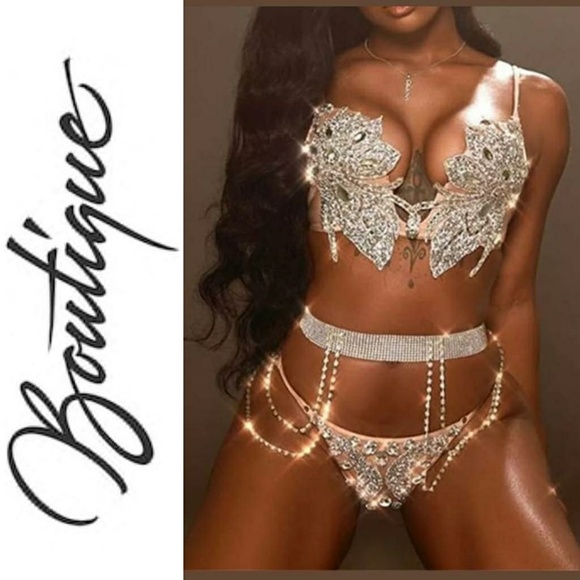 Jewelry - NEW 💎STUNNING CRYSTAL BELT